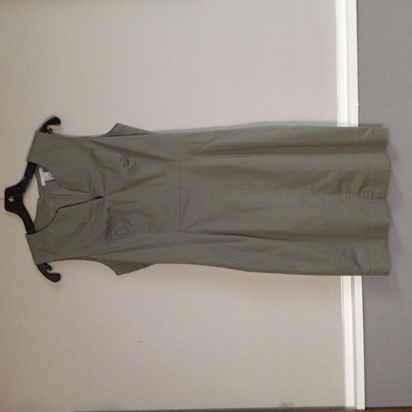 H&M Sage Colored, Sleeveless, Zip Back  Dress - Picture 2 of 12
